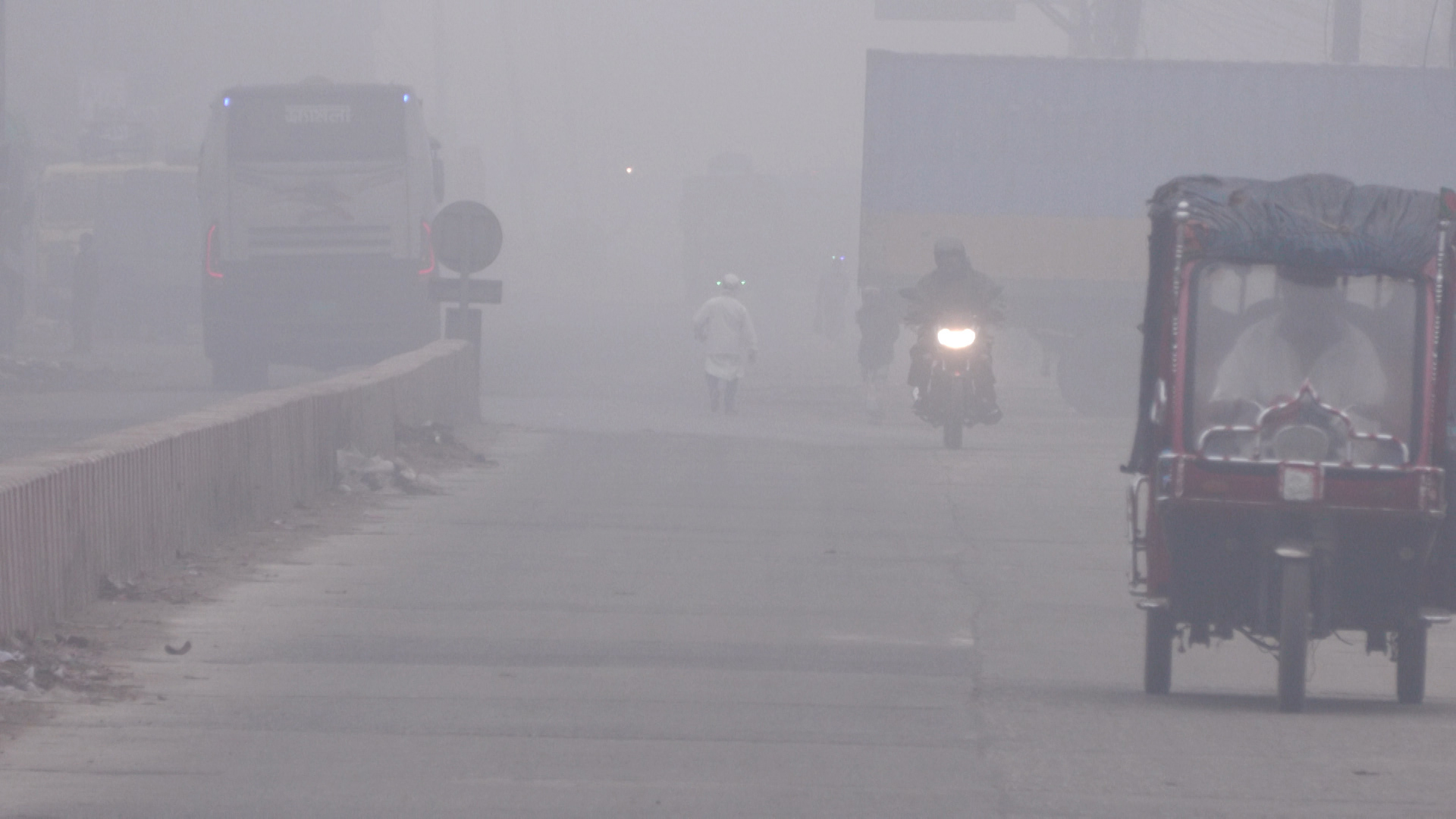 তাপমাত্রা কমতে পারে ৩ ডিগ্রি