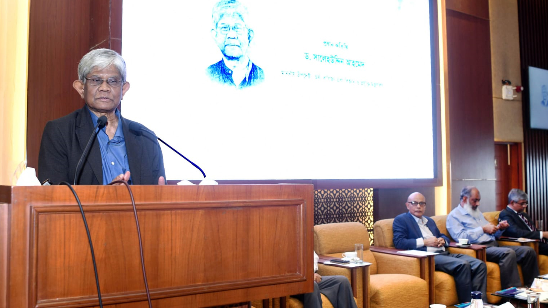 অটোমেটেড সেবা দুর্নীতি প্রতিরোধে সহায়ক: অর্থ উপদেষ্টা অটোমেটেড সেবা দুর্নীতি প্রতিরোধে সহায়ক: অর্থ উপদেষ্টা