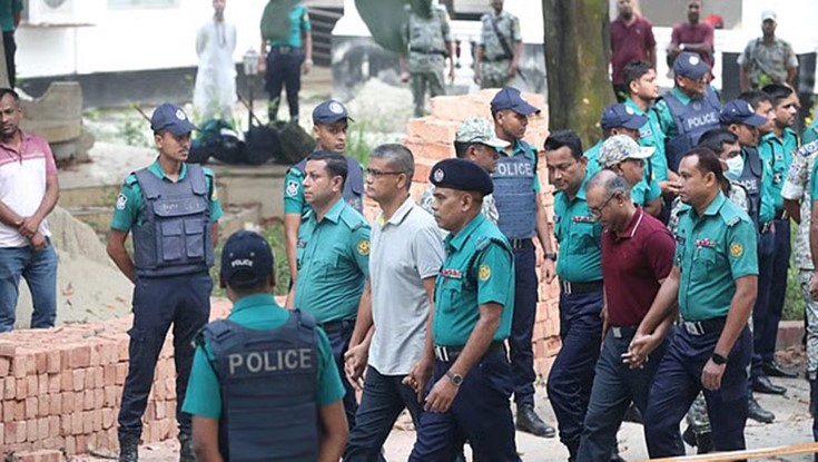 ১৫ সেনা কর্মকর্তাকে কারাগারে পাঠানোর নির্দেশ