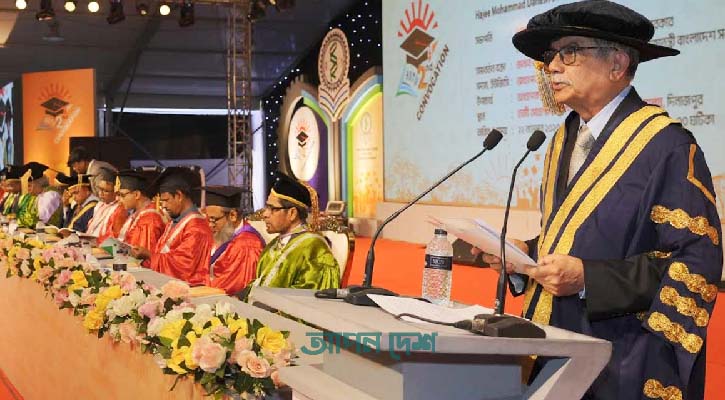 ফ্যাসিবাদ অতিক্রম করে শিক্ষার্থীরা ইতিহাস গড়েছে : শিক্ষা উপদেষ্টা