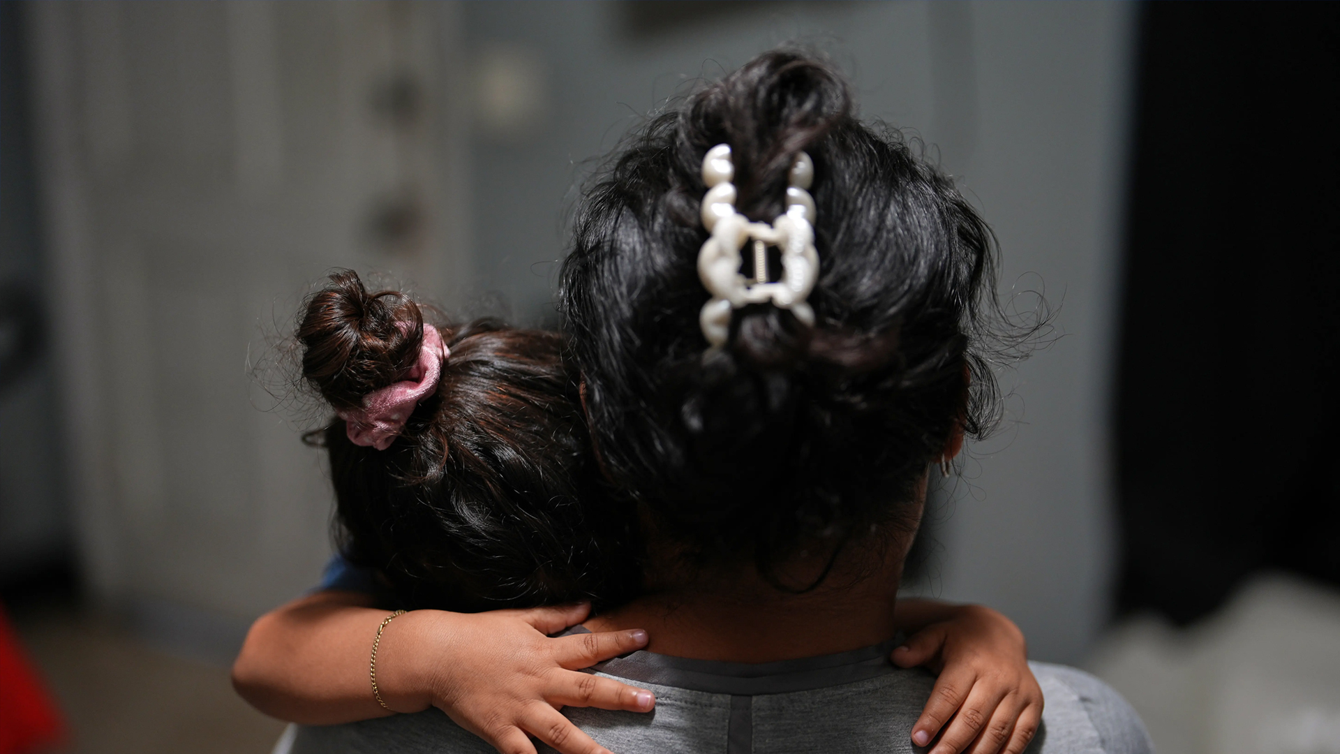 ‘স্বৈরাচারী’ শাসনের অধীনে বিশ্বের ৭২ শতাংশ মানুষ