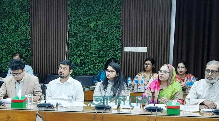 প্রচারে জিয়া-তারেক রহমানের ছবি ব্যবহার করা যাবে না: ইসিকে এনসিপি