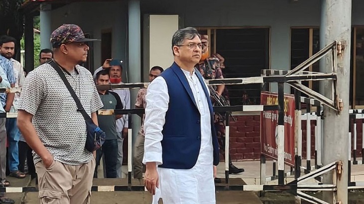 ‘শিলংয়ে আমাকে পাগলাগারদে পাঠানো হয়’ ‘শিলংয়ে আমাকে পাগলাগারদে পাঠানো হয়’