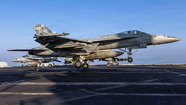 ইরানে হামলায় ৫০ হাজারের বেশি মার্কিন সেনা অংশ নিচ্ছে