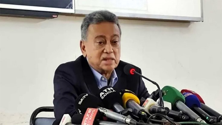 ‘একদল মুক্তিযুদ্ধ বিক্রি করেছে, আরেক দল চব্বিশ’ ‘একদল মুক্তিযুদ্ধ বিক্রি করেছে, আরেক দল চব্বিশ’