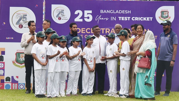 বিসিবির বিশেষ অনুষ্ঠানে আমন্ত্রিত দুর্জয় বিসিবির বিশেষ অনুষ্ঠানে আমন্ত্রিত দুর্জয়