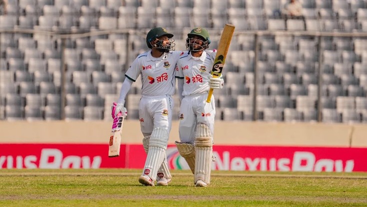 রানের পাহাড় গড়ে ইনিংস ঘোষণা বাংলাদেশের