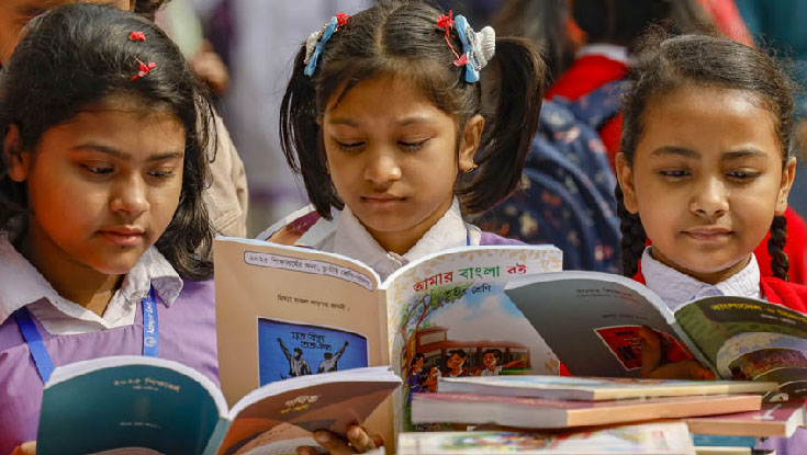 ‘বছরের প্রথম দিনেই শতভাগ বই পেয়েছে প্রাথমিকের শিক্ষার্থীরা’