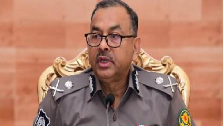 হাদির ওপর হামলাকারীদের নিয়ে যে তথ্য জানালেন ডিএমপি কমিশনার