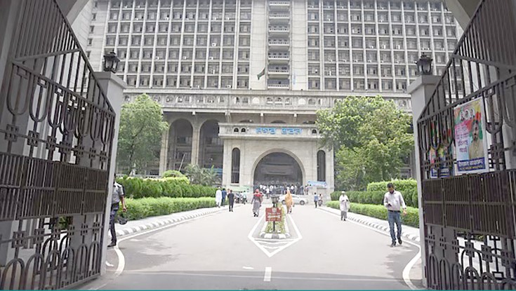 চল্লিশ দিন পর নগর ভবনের প্রধান ফটকের তালা খুললো চল্লিশ দিন পর নগর ভবনের প্রধান ফটকের তালা খুললো