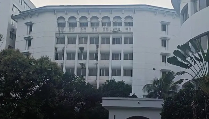 সহকারী অ্যাটর্নি জেনারেলকে অব্যাহতি