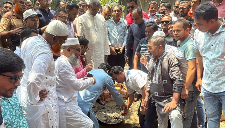 শহীদ হারুনের পরিবারকে বাড়ি উপহার তারেক রহমানের