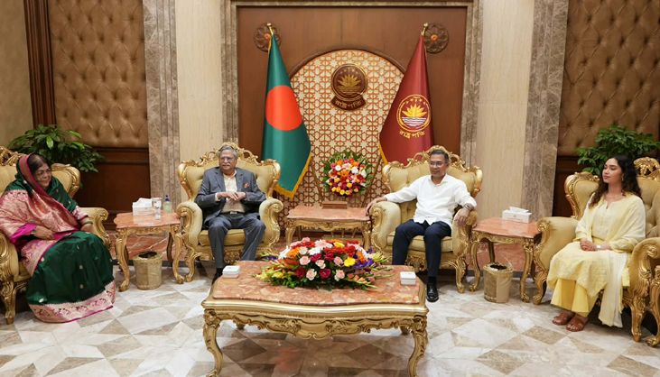 রাষ্ট্রপতির সঙ্গে প্রধানমন্ত্রীর সাক্ষাৎ