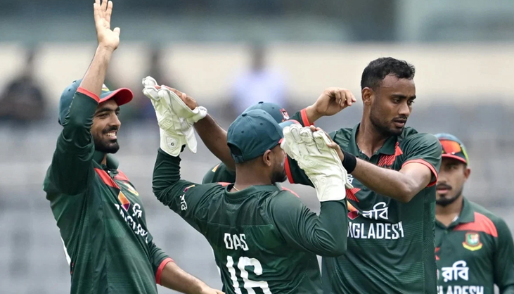 বাংলাদেশের লক্ষ্য ২৪৮ রান