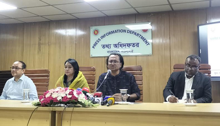 সরকারের দুর্নীতি থাকলেও তদন্ত হবে: তথ্য উপদেষ্টা