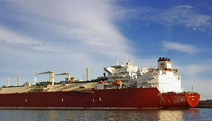 এলপিজি নিয়ে চট্টগ্রাম বন্দরের দুটি জাহাজ