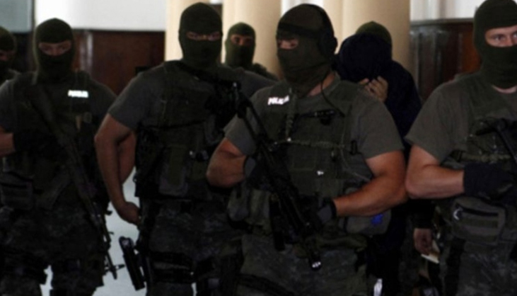 ইরানে ২৪০ গুপ্তচর গ্রেফতার