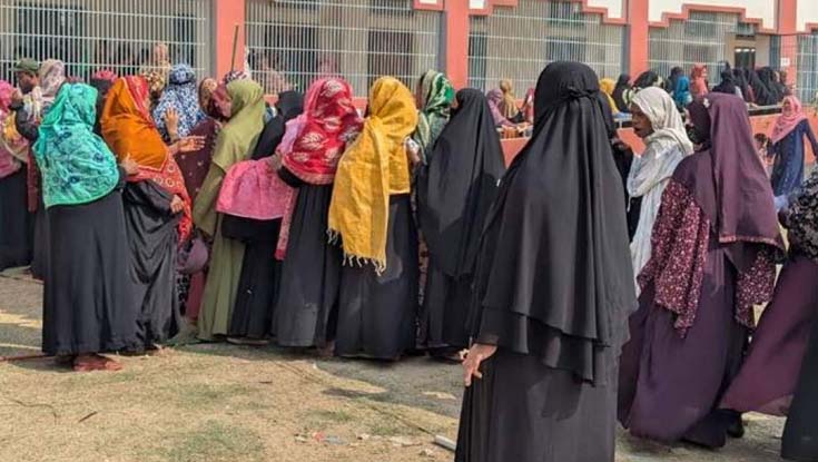 ভোটকেন্দ্রে দায়িত্ব পালনকালে পোলিং অফিসারের মৃত্যু