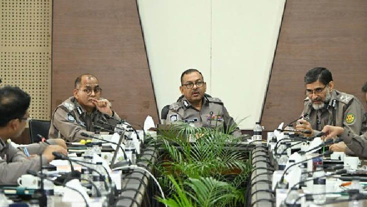 ভোটকেন্দ্রে নিচ্ছিদ্র নিরাপত্তার নির্দেশ ডিএমপির