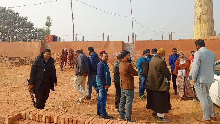 ভ্রাম‍্যমাণ আদালতের অভিযানে ৫ ইটভাটায় জরিমানা 