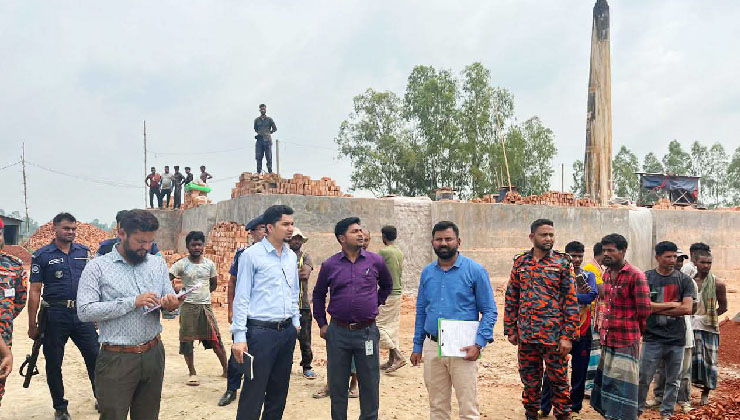 ৪ ইট ভাটাকে সাড়ে ১২ লাখ টাকা জরিমানা