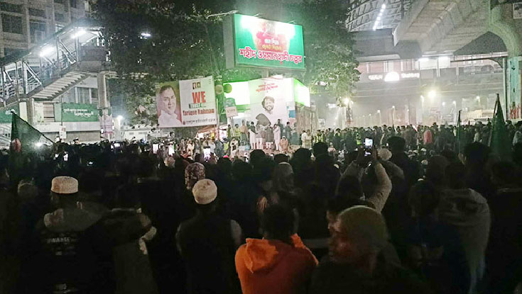 হাদী হত্যার বিচারের দাবিতে শাহবাগে রাতভর অবস্থানের ঘোষণা ইনকিলাব মঞ্চের