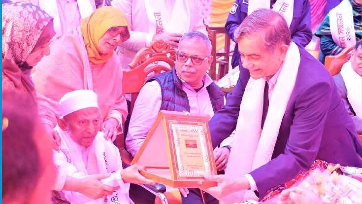 শিক্ষার ছাড়া কোনো জাতি মাথা উঁচু করে দাঁড়াতে পারেনা: শিক্ষা উপদেষ্টা