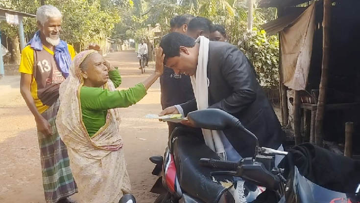 কুড়িগ্রাম-২ আসনে মাঠ চষে বেড়াচ্ছেন এবি পার্টির প্রার্থী