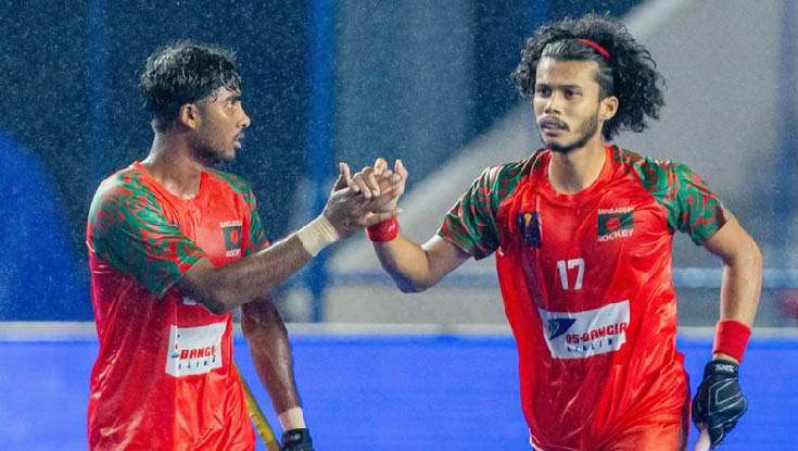 দক্ষিণ কোরিয়াকে হারিয়ে বাংলাদেশের চমক