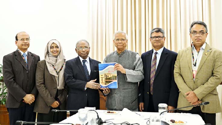 ভোট ডাকাতির সঙ্গে জড়িতদের চেহারা সামনে আনতে হবে: প্রধান উপদেষ্টা