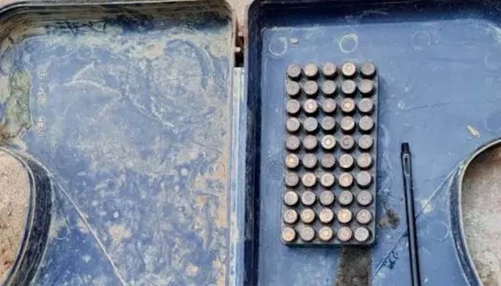 পুকুর থেকে ৫০ রাউন্ড গুলি উদ্ধার