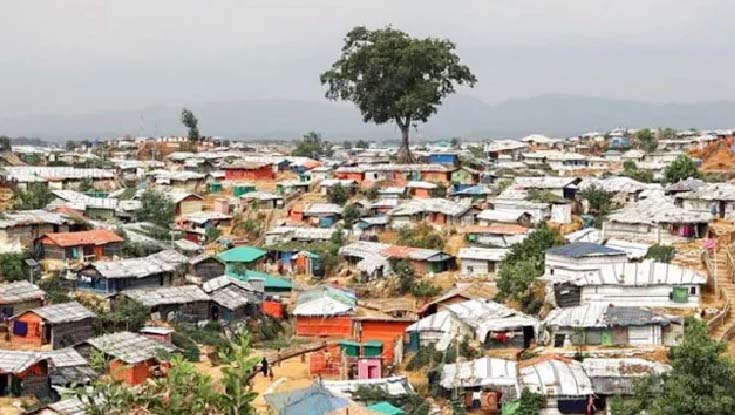 রোহিঙ্গা ক্যাম্পে গোলাগুলিতে নিহত ১