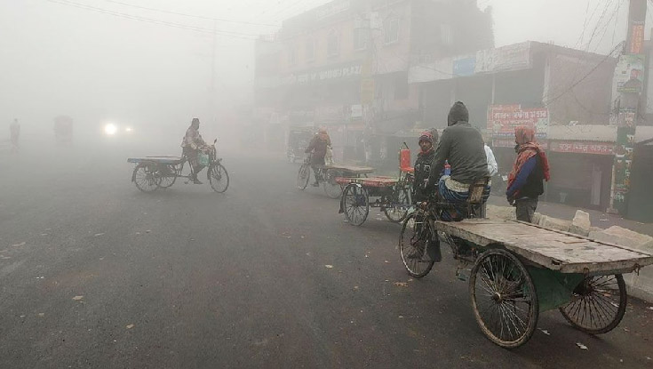 রাজশাহীতে কনকনে শীতে জবুথবু জনজীবন