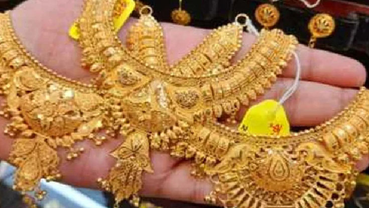 ফের বাড়ল স্বর্ণের দাম