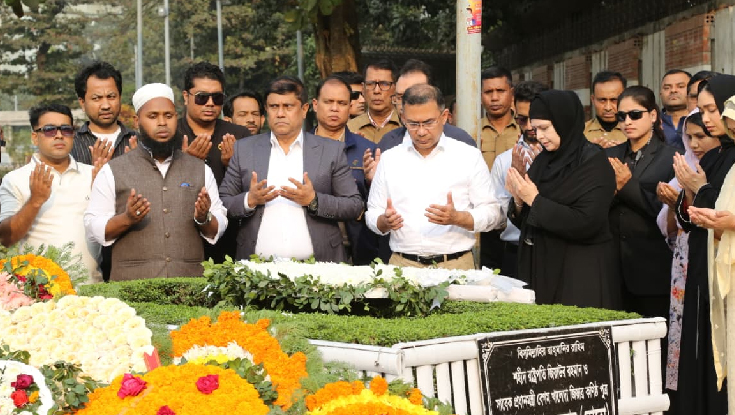 কোকোর কবর জিয়ারত করলেন তারেক রহমান