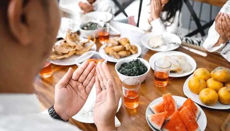 রোজা রেখে ভুলে খেয়ে ফেললে করণীয়