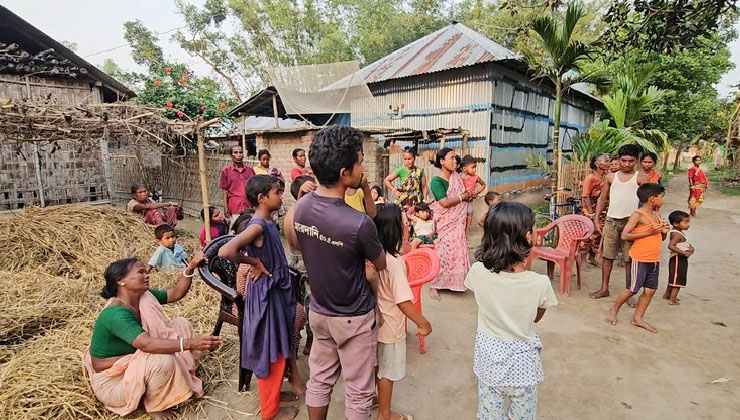 বাংলাদেশী দুই কিশোরকে ধরে নিয়ে গেছে বিএসএফ