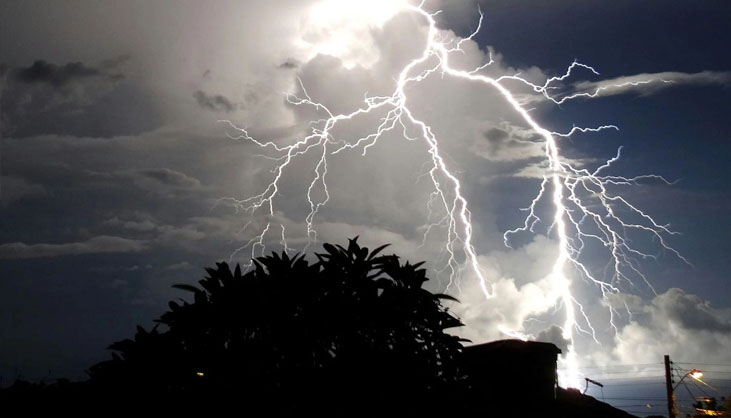 বজ্রপাতের শিশুসহ নিহত ১৪