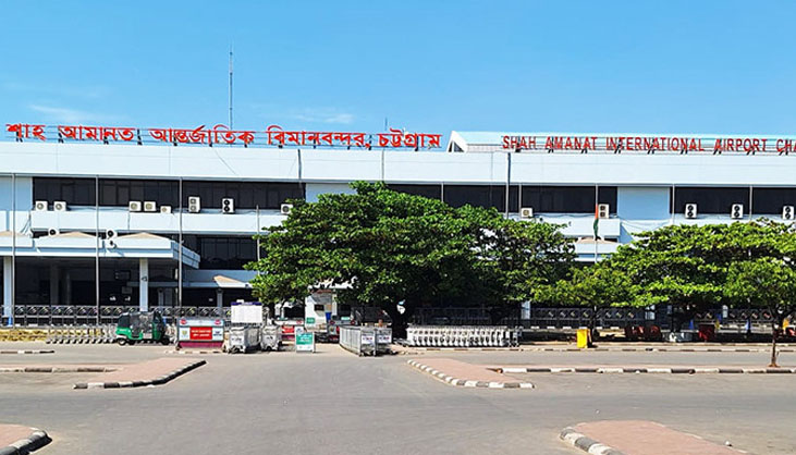 শাহ আমানতে ৩০৬ ফ্লাইট বাতিল 