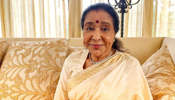 গুরুতর অবস্থায় হাসপাতালে ভর্তি আশা ভোসলে