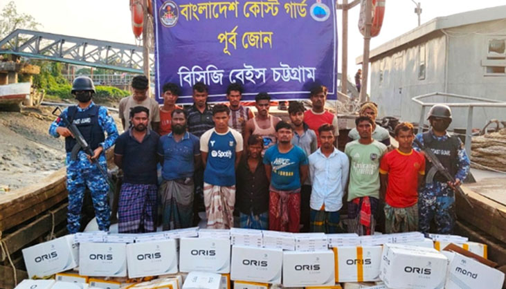 ৬২ লাখ টাকার সিগারেট-শুঁটকি জব্দ