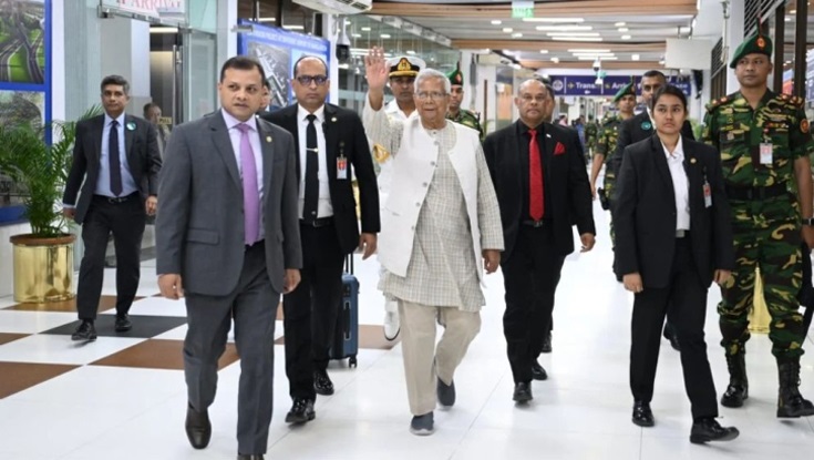 মালয়েশিয়ার উদ্দেশে ঢাকা ছাড়লেন প্রধান উপদেষ্টা