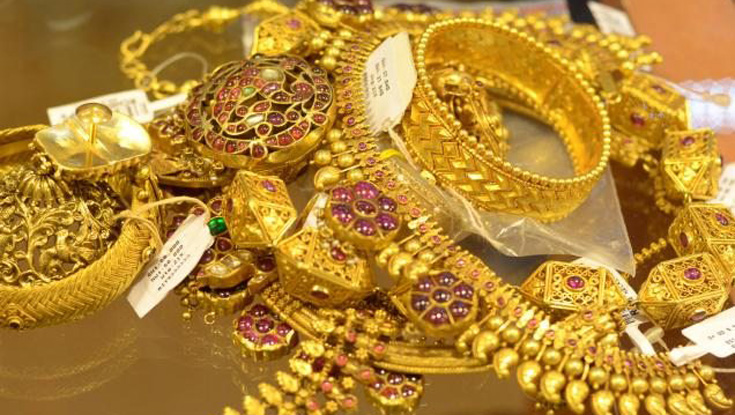 আজ স্বর্ণের দাম বাড়লো নাকি কমলো