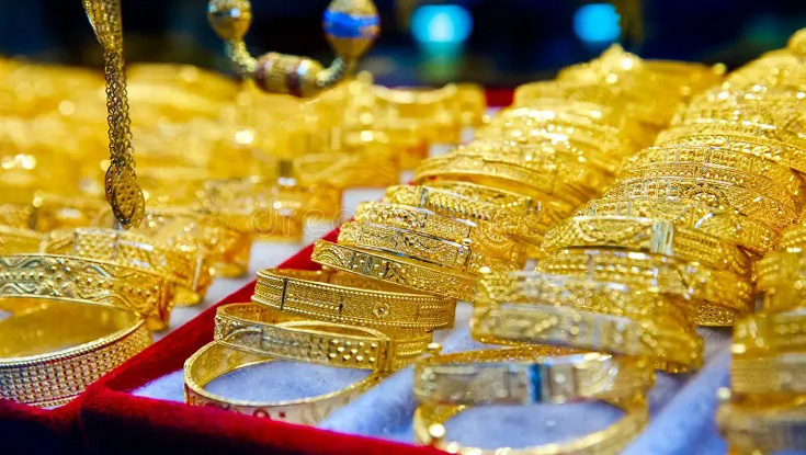 রেকর্ড গড়ে আজ কত দামে বিক্রি হচ্ছে স্বর্ণ