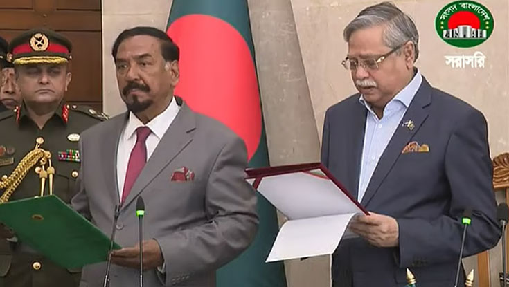 স্পিকার-ডেপুটি স্পিকারের শপথ পড়ালেন রাষ্ট্রপতি