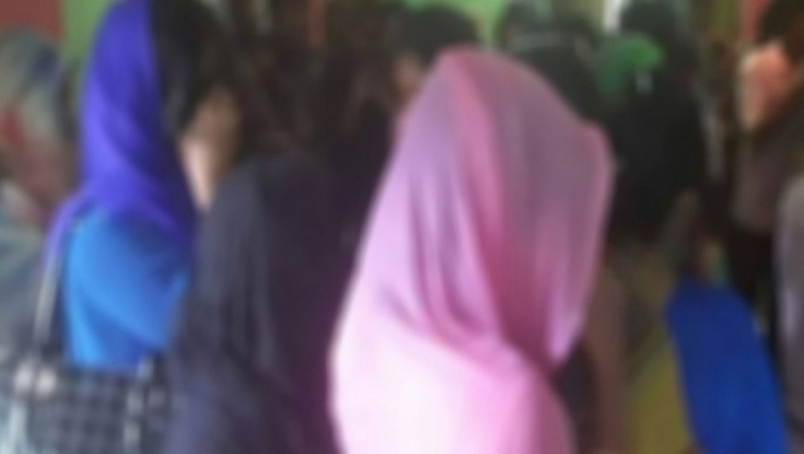 চট্টগ্রামে আবাসিক হোটেলে অভিযান, ১০ তরুণ-তরুণী আটক