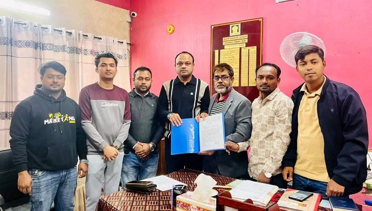 হল ফিস্টে আবাসিক-অনাবাসিক শিক্ষার্থীদের মধ্যে বৈষম্যের প্রতিবাদ ইবি ছাত্রদলের