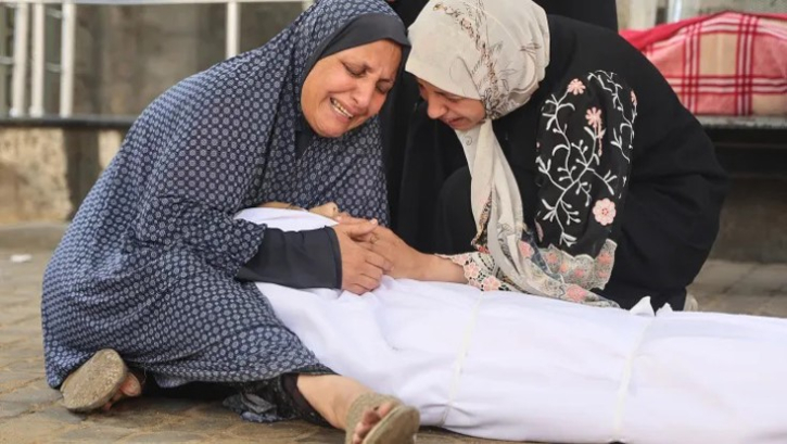 যুদ্ধ বিরতি ভেঙে গাজায় দফায় দফায় হামলা ইসরায়েলের