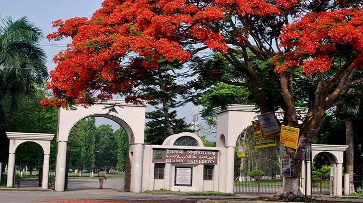 মাইকে অতিষ্ঠ ইবি শিক্ষার্থীরা মাইকে অতিষ্ঠ ইবি শিক্ষার্থীরা