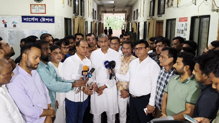 বিষপান করা ৪ জুলাই যোদ্ধাকে আর্থিক সহায়তা তারেক রহমানের বিষপান করা ৪ জুলাই যোদ্ধাকে আর্থিক সহায়তা তারেক রহমানের